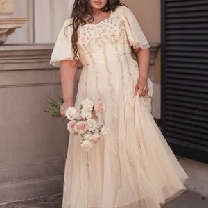 JessaKae Neva - Cream Embroidered Dress